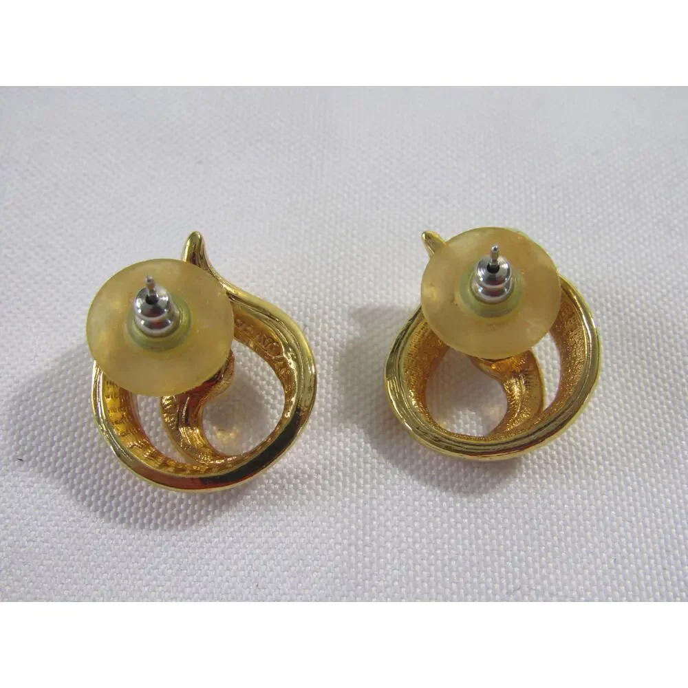 AVON Gold‎ Tone Faux Pearl Stud Dangly Earrings 1